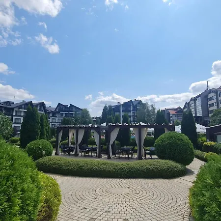 Appartement Aspen Golf D 401 *